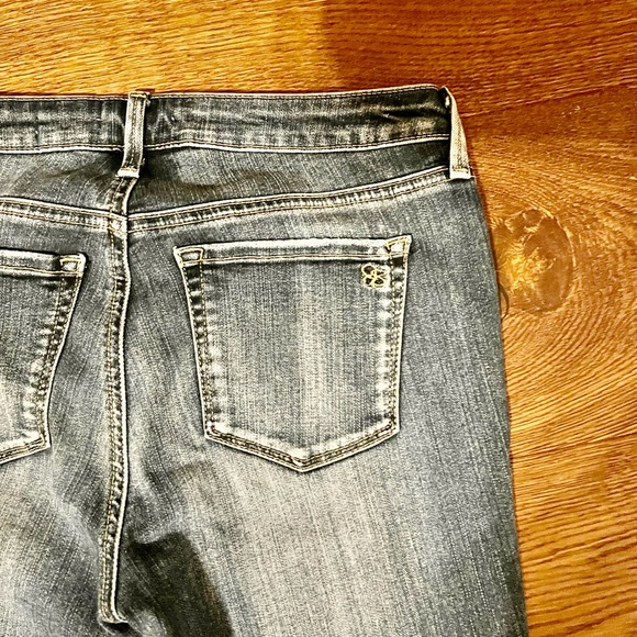 Jessica Simpson Jeans size 29 - Picture 6 of 11